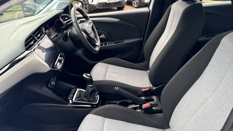 Vauxhall Corsa 1.2 Design 5dr Petrol Hatchback - Image 29