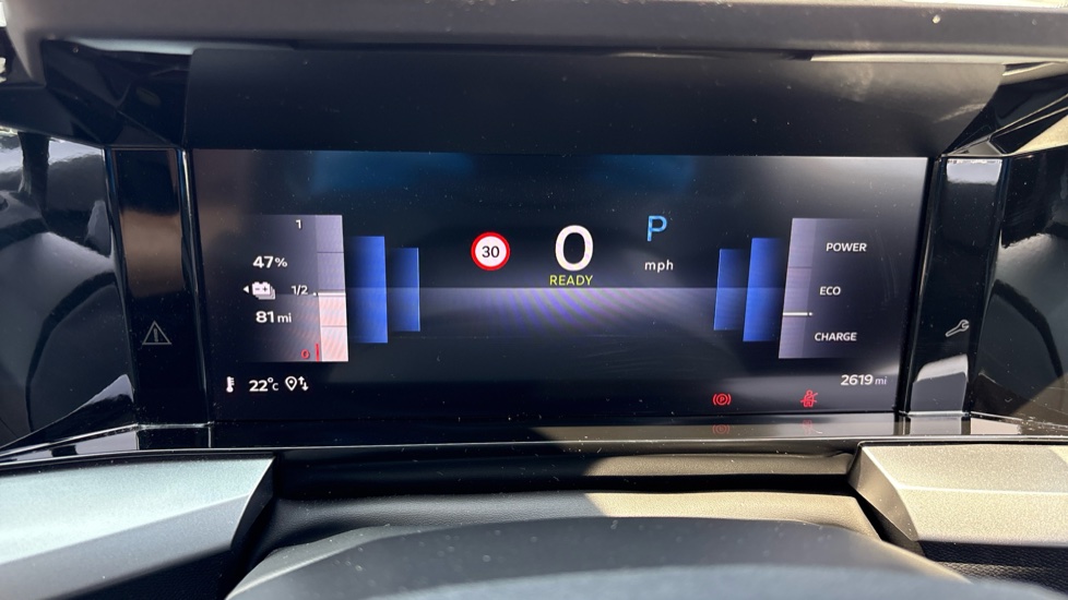 Vauxhall Frontera 83kW GS 54kWh Extended Range 5dr Auto Electric Estate - Image 18