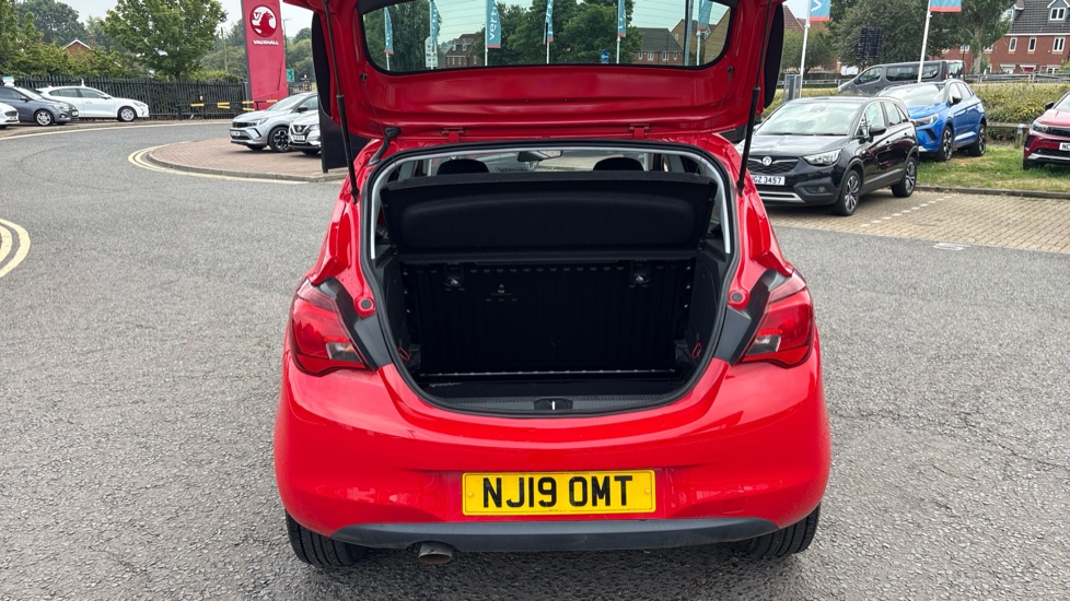 Vauxhall Corsa 1.4 [75] Griffin 5dr Petrol Hatchback - Image 4