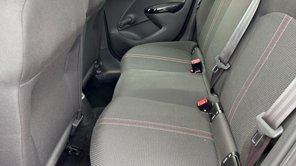 Vauxhall Corsa 1.4 [75] Griffin 5dr Petrol Hatchback - Image 16