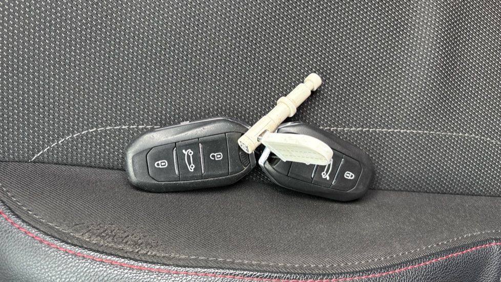 Vauxhall Corsa 1.2 Turbo SRi Premium 5dr Petrol Hatchback - Image 20