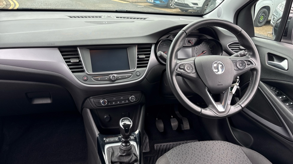 Vauxhall Crossland 1.2 Turbo Design 5dr Petrol Hatchback - Image 10