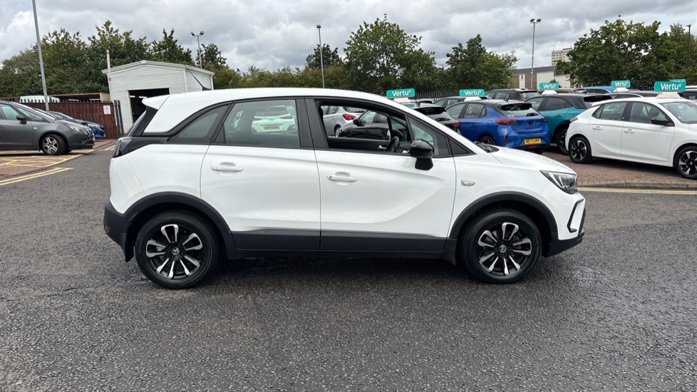Vauxhall Crossland 1.2 Turbo Design 5dr Petrol Hatchback - Image 37