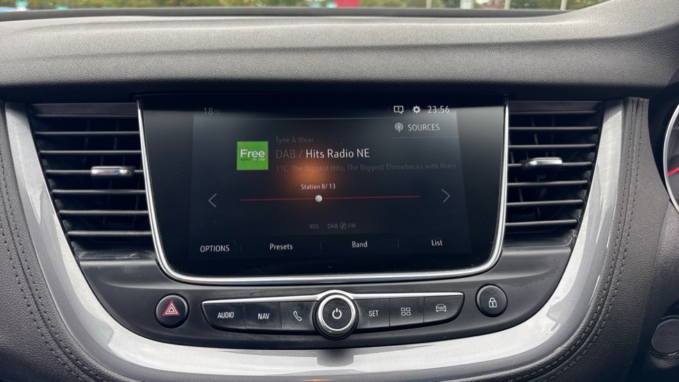 Vauxhall Grandland X 1.2 Turbo Sport Nav 5dr Petrol Hatchback - Image 12