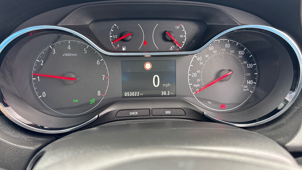 Vauxhall Grandland X 1.2 Turbo Sport Nav 5dr Petrol Hatchback - Image 25