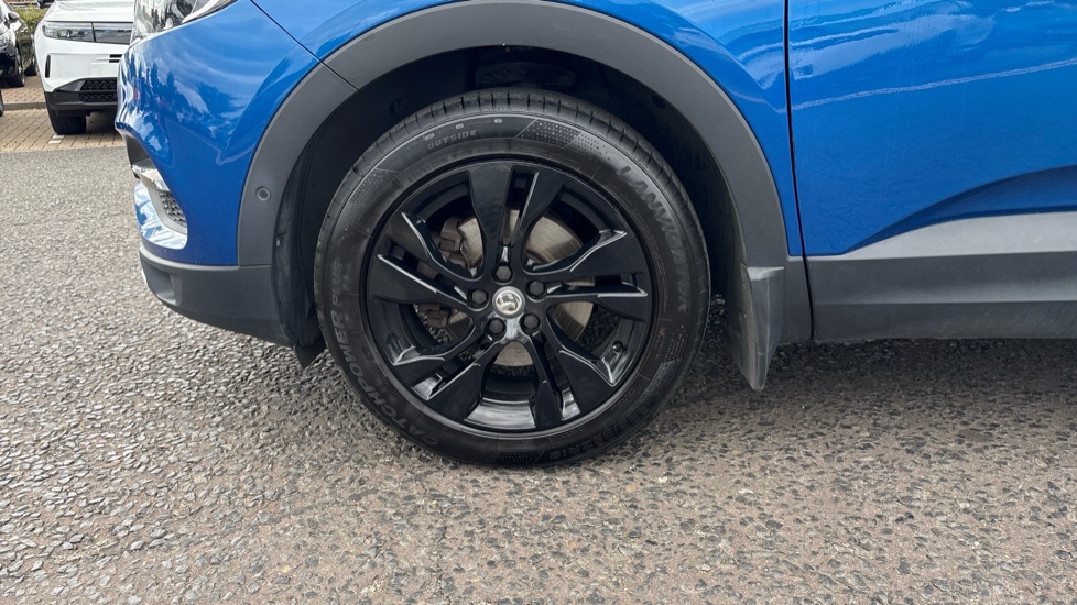 Vauxhall Grandland X 1.2 Turbo Sport Nav 5dr Petrol Hatchback - Image 32