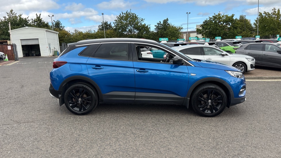 Vauxhall Grandland X 1.2 Turbo Sport Nav 5dr Petrol Hatchback - Image 37