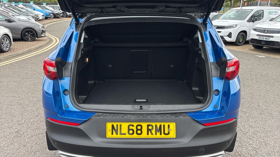 Vauxhall Grandland X 1.2 Turbo Sport Nav 5dr Petrol Hatchback - Image 44