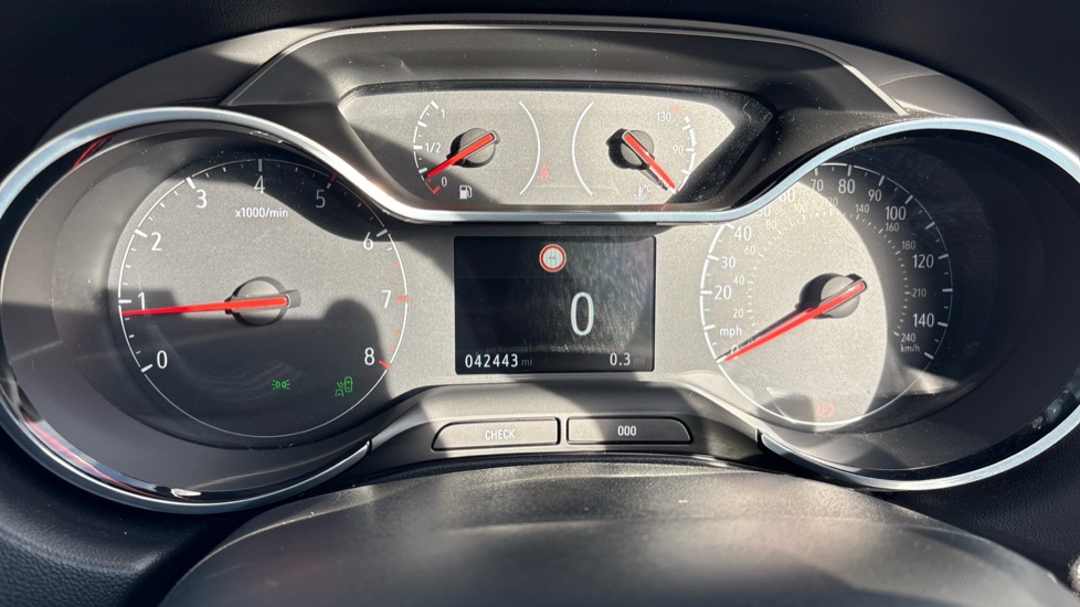 Vauxhall Grandland X 1.2 Turbo SRi Nav 5dr Petrol Hatchback - Image 18