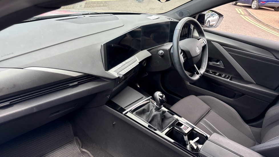Vauxhall Astra 1.2 Turbo 130 GS 5dr Petrol Hatchback - Image 9