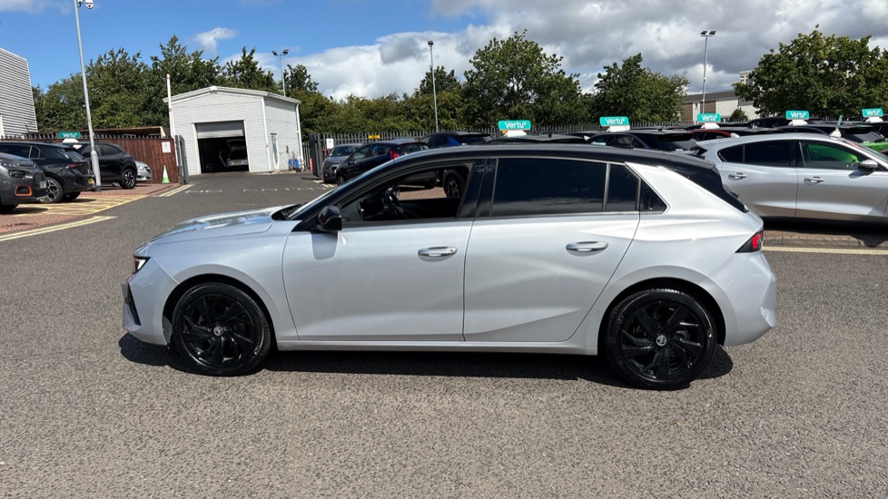 Vauxhall Astra 1.2 Turbo 130 GS 5dr Petrol Hatchback - Image 43