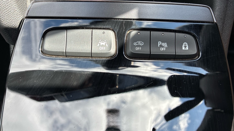 Vauxhall Mokka 100kW GS 50kWh 5dr Auto Electric Hatchback - Image 31
