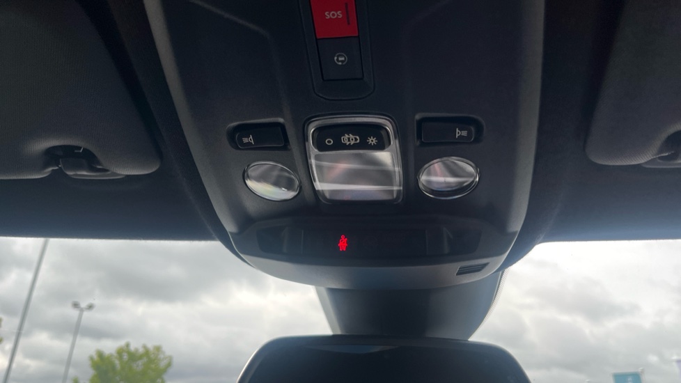 Vauxhall Mokka 100kW Ultimate 50kWh 5dr Auto Electric Hatchback - Image 38