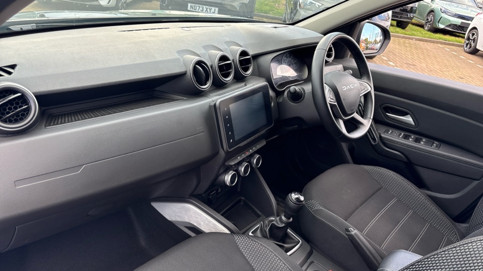 Dacia Duster 1.0 TCe 90 Journey 5dr Petrol Estate - Image 9