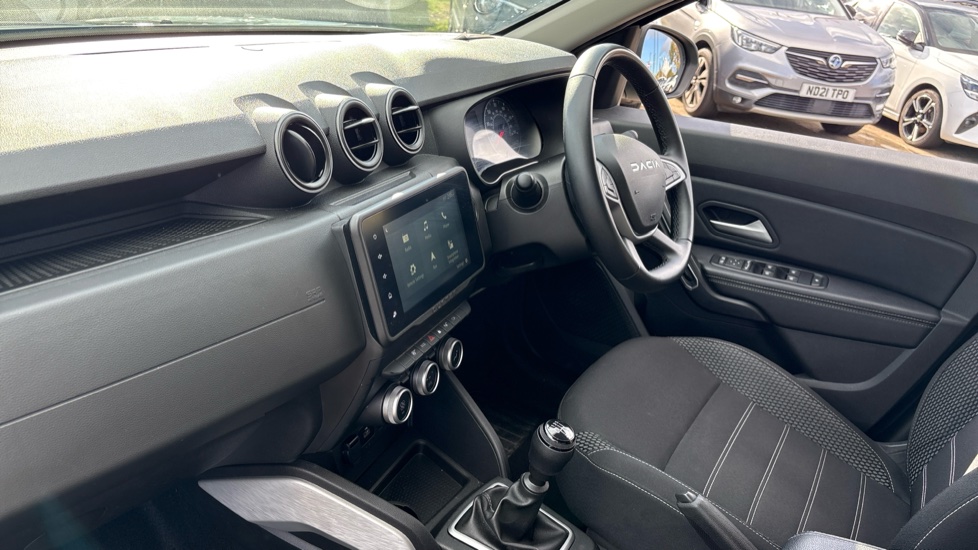 Dacia Duster 1.0 TCe 90 Journey 5dr Petrol Estate - Image 28