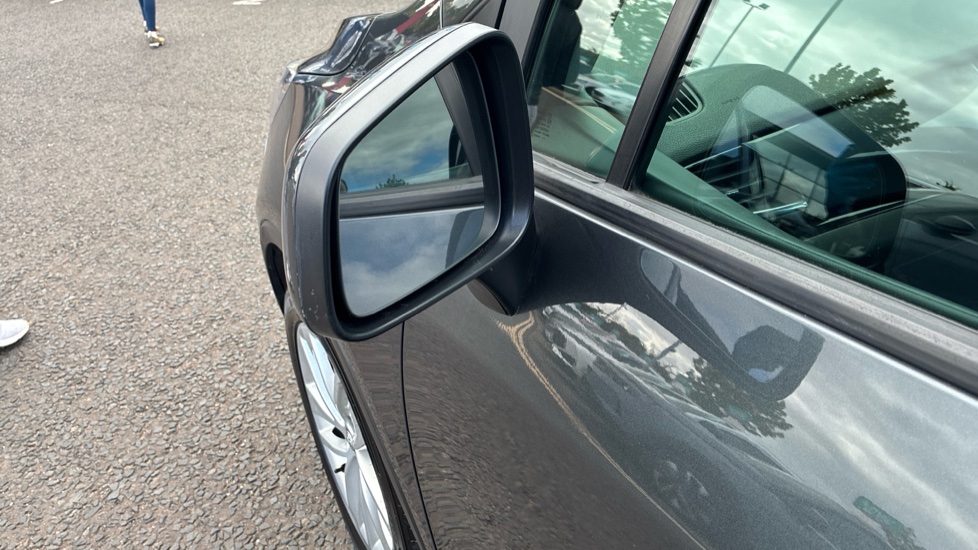 Vauxhall Mokka X 1.4T Active 5dr Auto Petrol Hatchback - Image 40