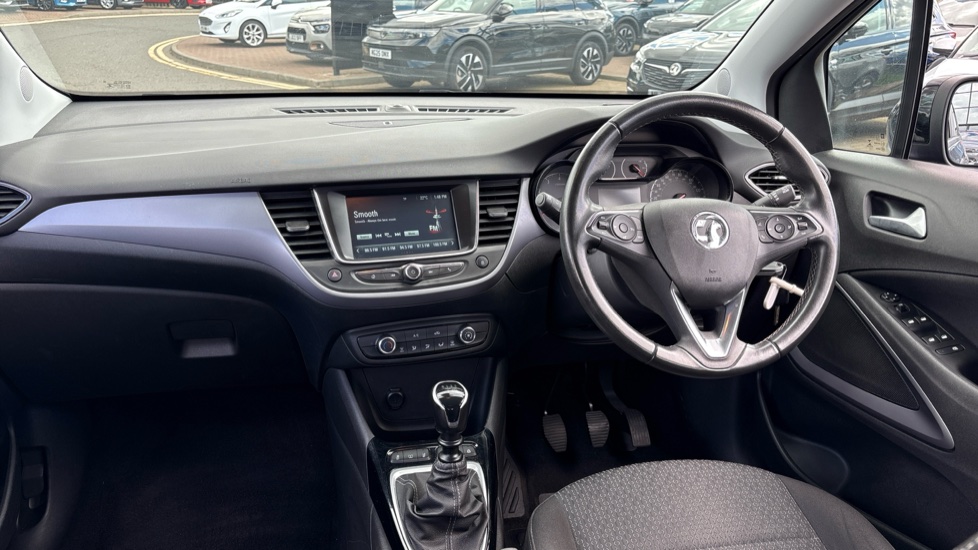 Vauxhall Crossland 1.2 Turbo Design 5dr Petrol Hatchback - Image 10