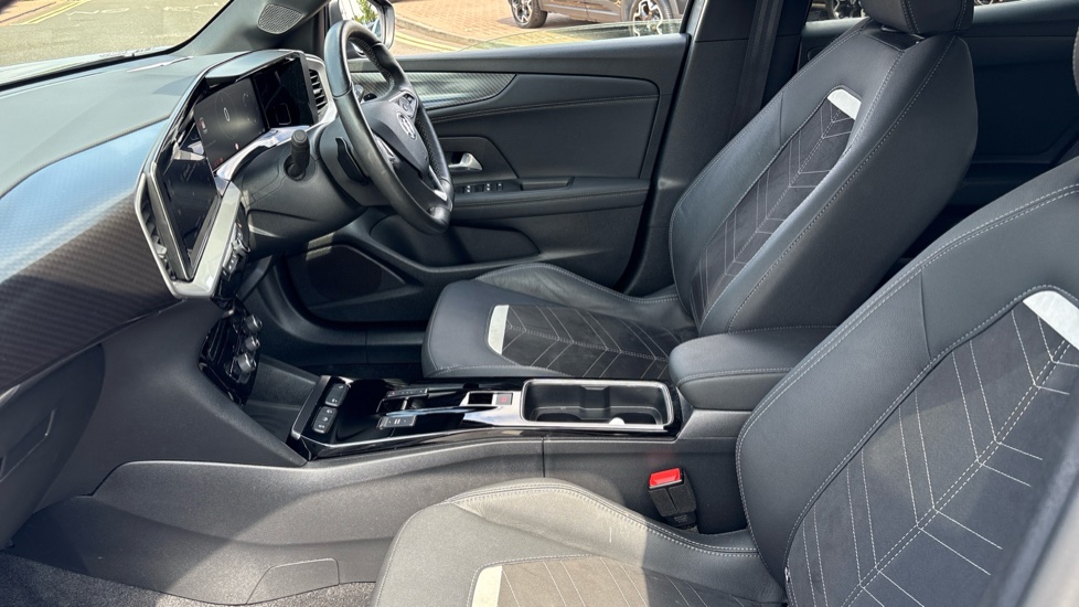 Vauxhall Mokka 1.2 Turbo Ultimate 5dr Auto Petrol Hatchback - Image 29