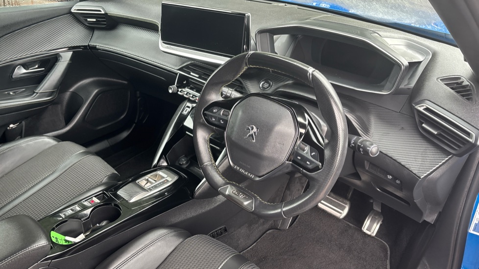 Peugeot 2008 100kW GT 50kWh 5dr Auto Electric Estate - Image 11