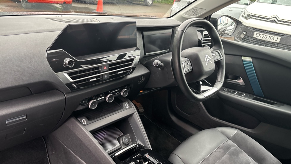Citroen C4 100kW Shine Plus 50kWh 5dr Auto Electric Hatchback - Image 9