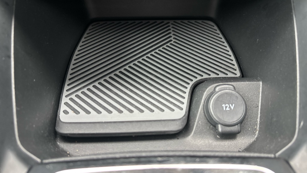 Citroen C4 100kW Shine Plus 50kWh 5dr Auto Electric Hatchback - Image 31
