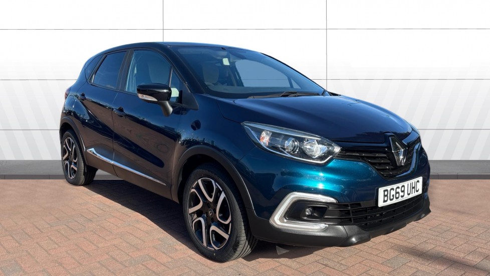 Renault Captur 0.9 TCE 90 Iconic 5dr Petrol Hatchback - Image 1
