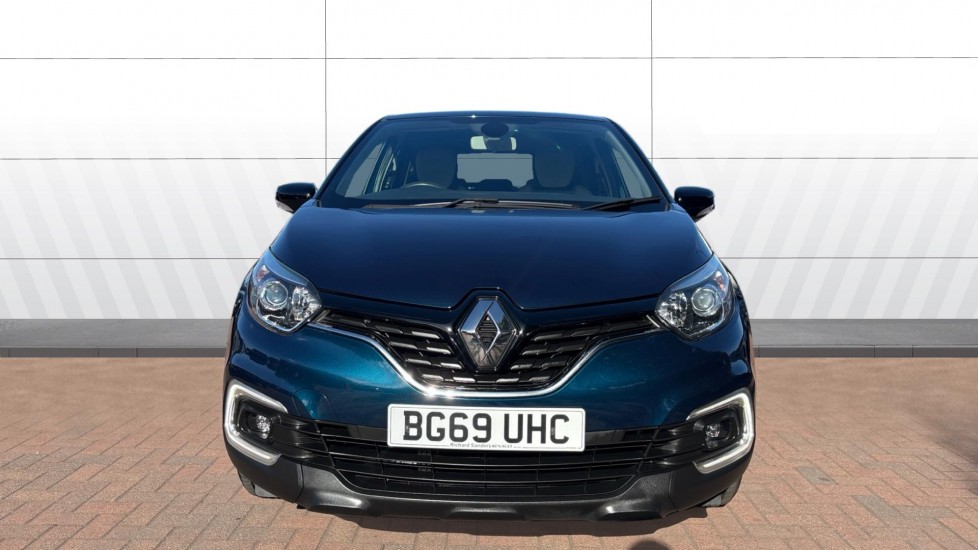 Renault Captur 0.9 TCE 90 Iconic 5dr Petrol Hatchback - Image 3