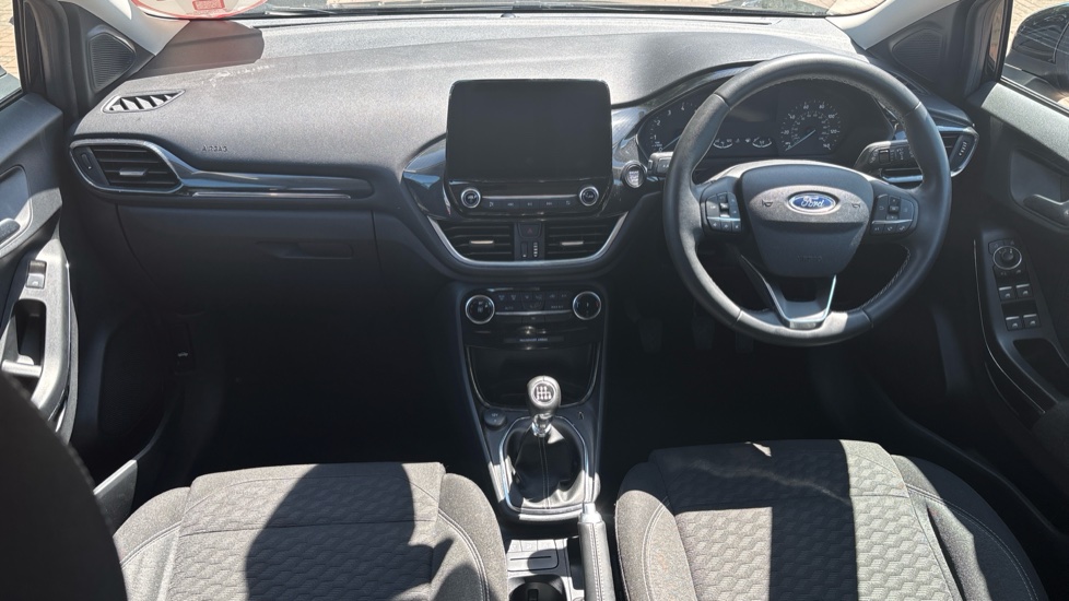Ford Puma 1.0 EcoBoost Hybrid mHEV Titanium 5dr Petrol Hatchback - Image 10