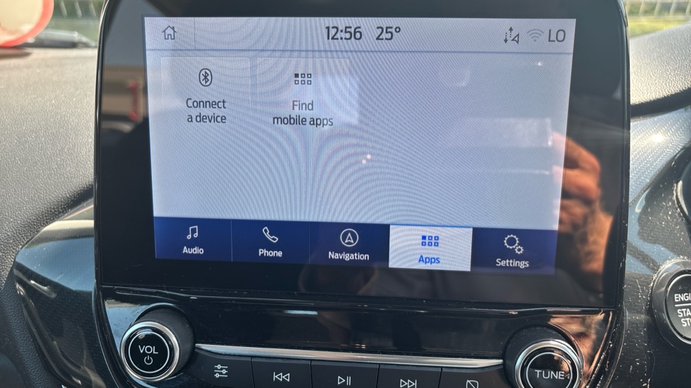 Ford Puma 1.0 EcoBoost Hybrid mHEV Titanium 5dr Petrol Hatchback - Image 26