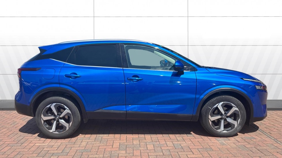 Nissan Qashqai 1.3 DiG-T MH 158 N-Connecta 5dr Xtronic Petrol Hatchback - Image 5