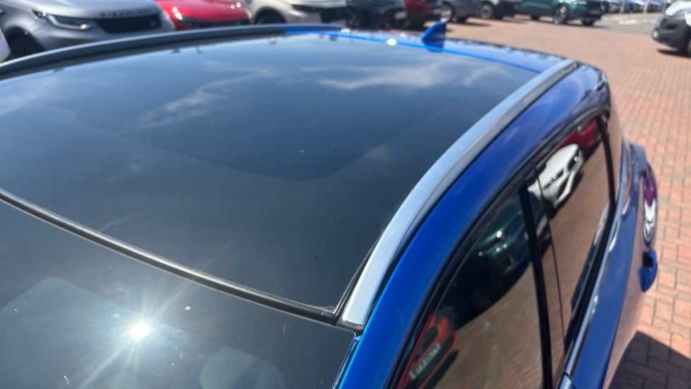 Nissan Qashqai 1.3 DiG-T MH 158 N-Connecta 5dr Xtronic Petrol Hatchback - Image 42