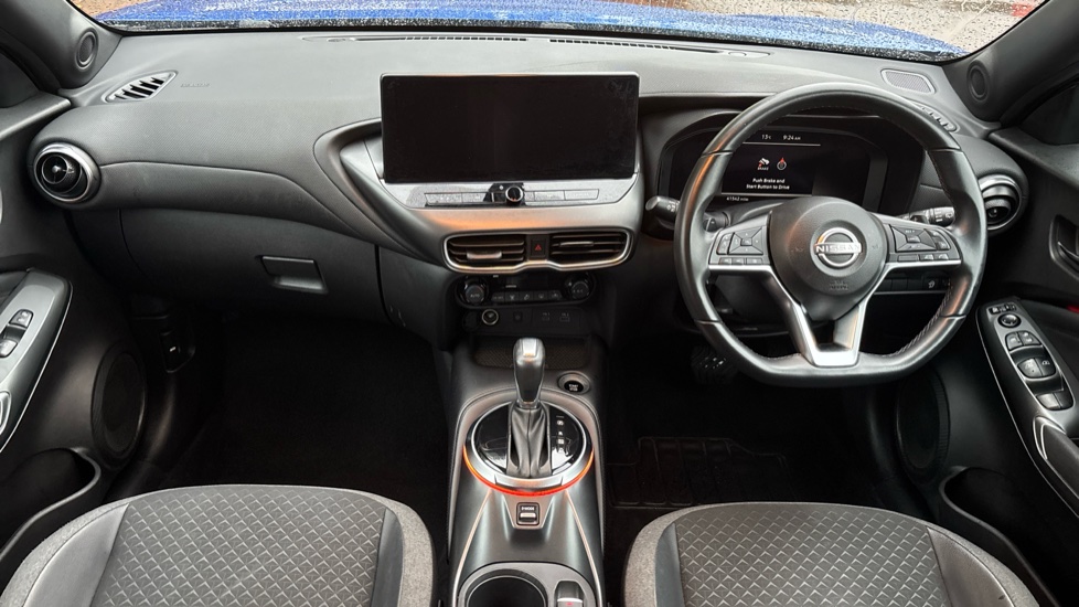 Nissan Juke 1.0 DiG-T N-Connecta 5dr DCT Petrol Hatchback - Image 10