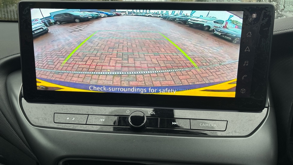 Nissan Juke 1.0 DiG-T N-Connecta 5dr DCT Petrol Hatchback - Image 22