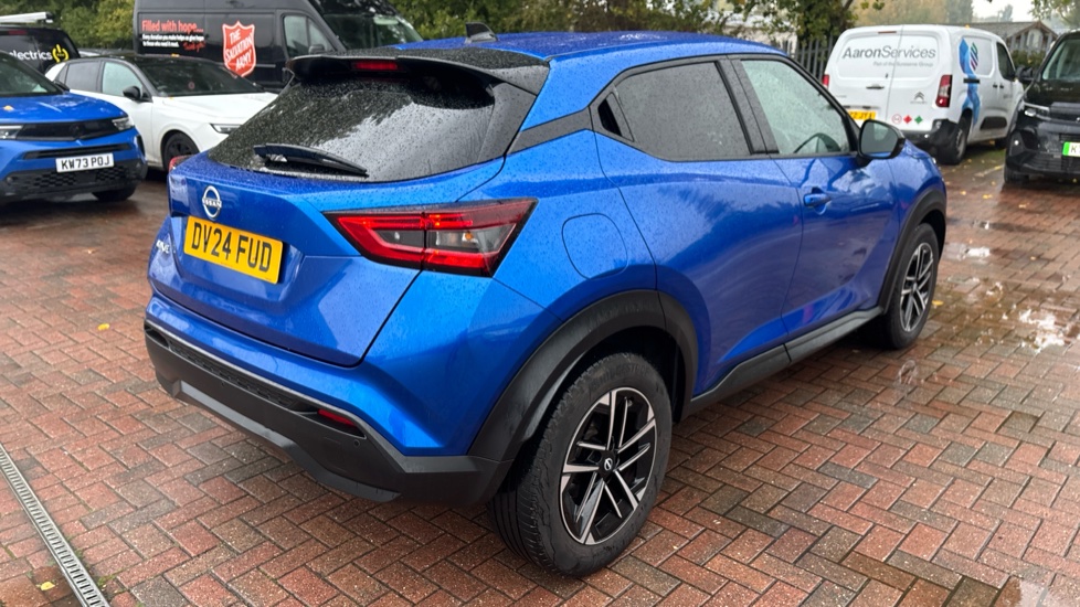 Nissan Juke 1.0 DiG-T N-Connecta 5dr DCT Petrol Hatchback - Image 47
