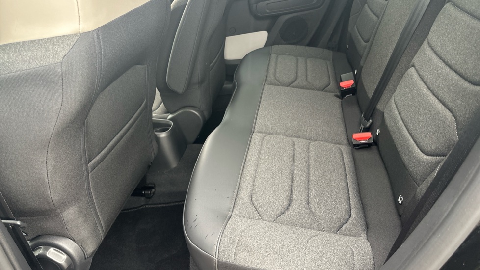 Citroen C3 1.2 PureTech 110 Shine Plus 5dr EAT6 Petrol Hatchback - Image 16