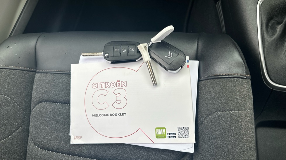 Citroen C3 1.2 PureTech 110 Shine Plus 5dr EAT6 Petrol Hatchback - Image 19
