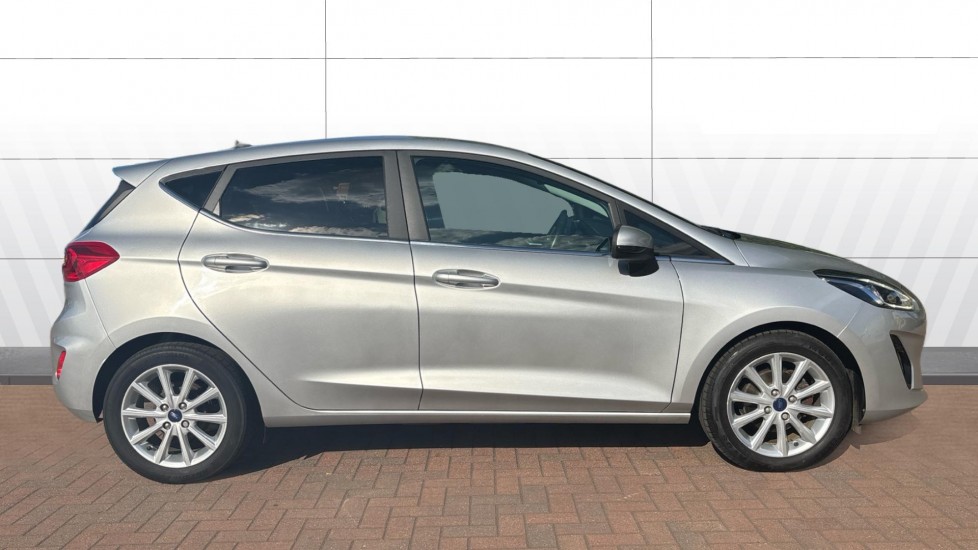 Ford Fiesta 1.0 EcoBoost Titanium 5dr Petrol Hatchback - Image 5