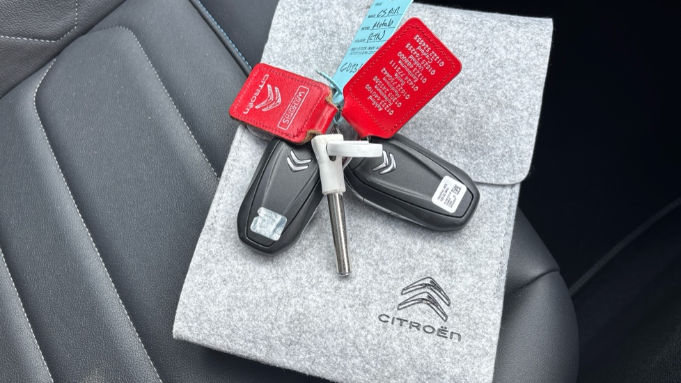 Citroen C5 Aircross 1.2 PureTech C-Series Edition 5dr EAT8 Petrol Hatchback - Image 19