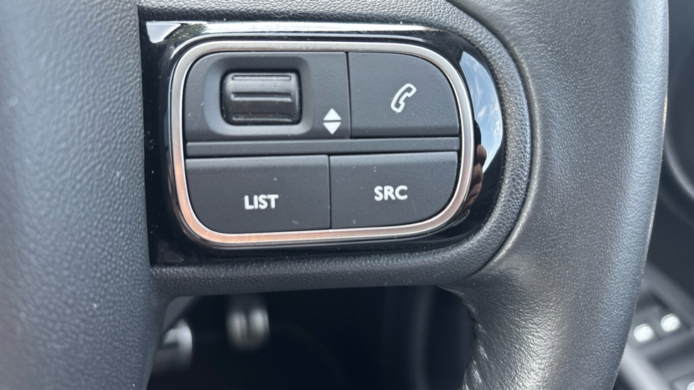 Citroen C5 Aircross 1.2 PureTech C-Series Edition 5dr EAT8 Petrol Hatchback - Image 39