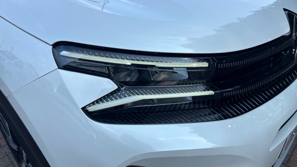 Citroen C5 Aircross 1.2 PureTech C-Series Edition 5dr EAT8 Petrol Hatchback - Image 44
