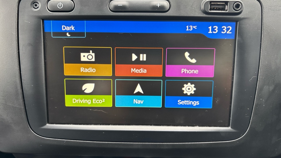 Dacia Duster 1.3 TCe 130 Prestige 5dr Petrol Estate - Image 23