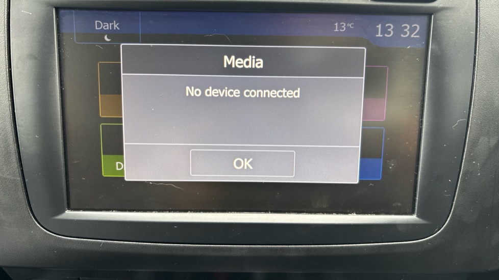 Dacia Duster 1.3 TCe 130 Prestige 5dr Petrol Estate - Image 24