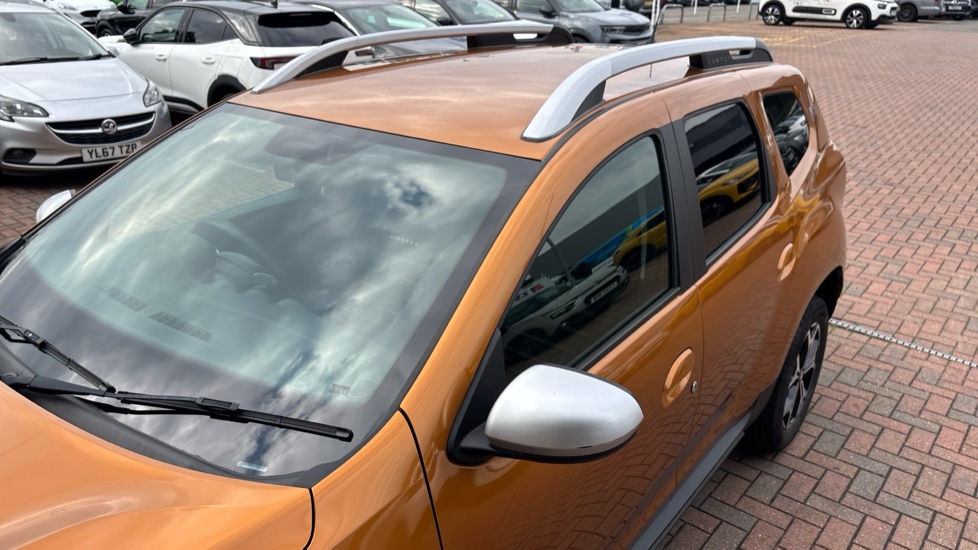 Dacia Duster 1.3 TCe 130 Prestige 5dr Petrol Estate - Image 41