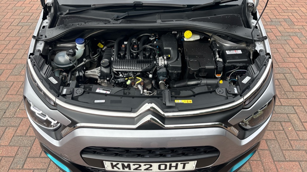Citroen C3 1.2 PureTech Shine Plus 5dr Petrol Hatchback - Image 8