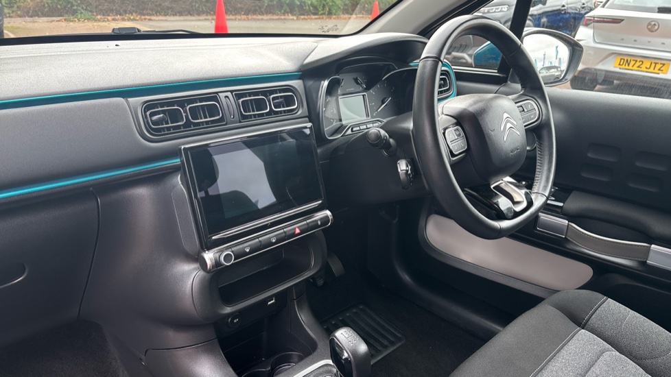 Citroen C3 1.2 PureTech Shine Plus 5dr Petrol Hatchback - Image 9