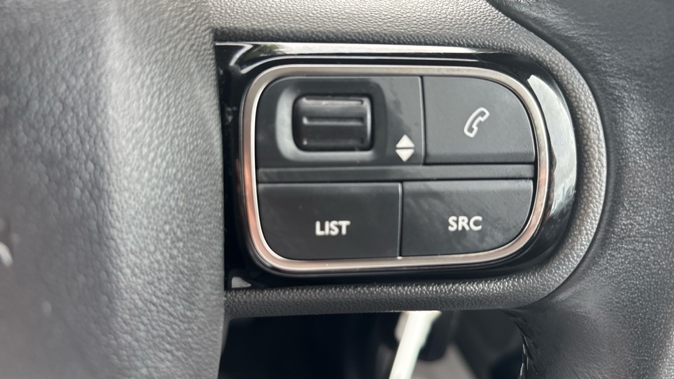Citroen C3 1.2 PureTech Shine Plus 5dr Petrol Hatchback - Image 33
