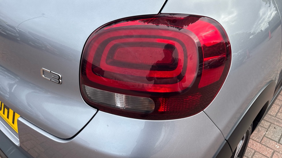 Citroen C3 1.2 PureTech Shine Plus 5dr Petrol Hatchback - Image 45