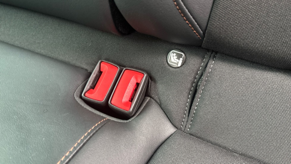 CUPRA Formentor 1.4 eHybrid 204 V1 5dr DSG Estate - Image 17