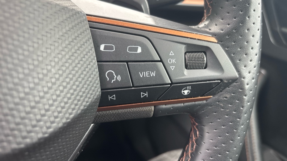CUPRA Formentor 1.4 eHybrid 204 V1 5dr DSG Estate - Image 32