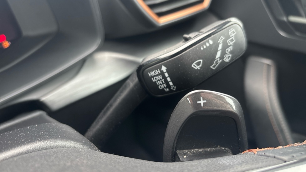CUPRA Formentor 1.4 eHybrid 204 V1 5dr DSG Estate - Image 33